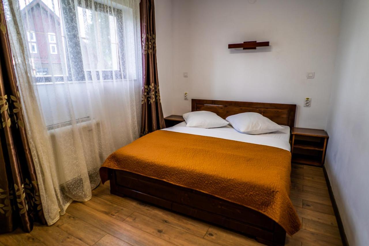 Pensiunea Romconcord Balcesti Buitenkant foto