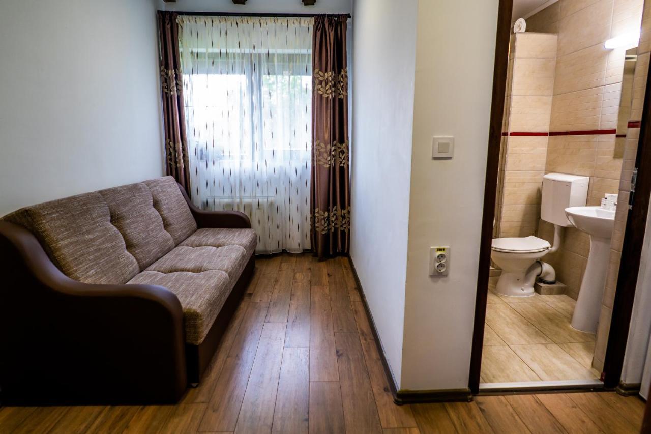 Pensiunea Romconcord Balcesti Buitenkant foto